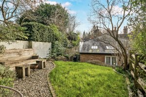 Photo 9- click for photo gallery